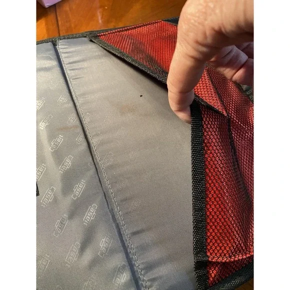 Case-it Zipper Binder, 3-Ring, Handle and Shoulder Strap, Red & Gray - Picture 2 of 16